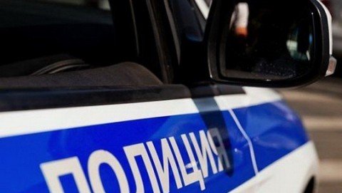 Сотрудники полиции в Щекино установили подозреваемого в краже банковской карты